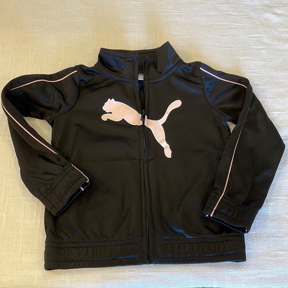 💐5/25 Puma toddler 24 months black pink athletic sweatshirt jacket - Picture 1 of 7